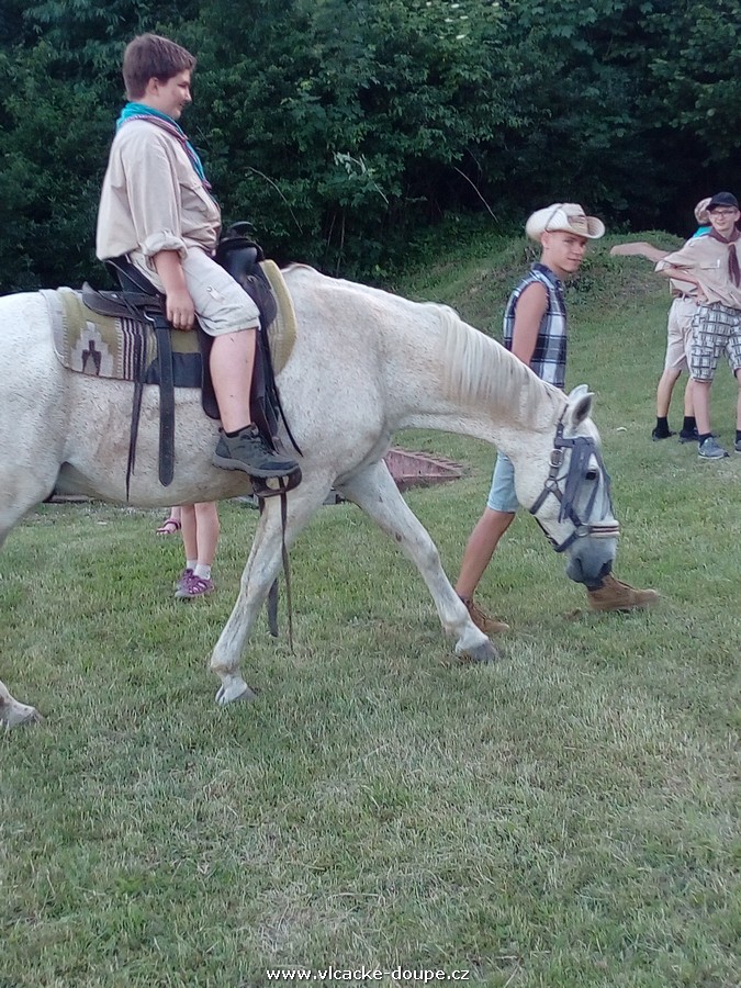 Indiánský den v Lutonině 18.6.2022